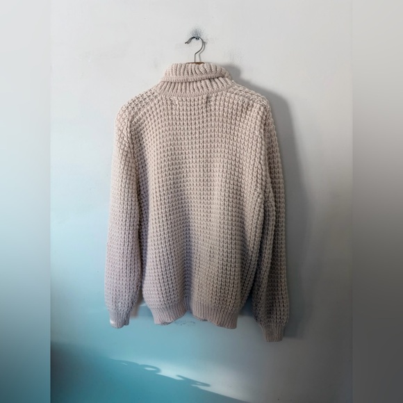 Quill's Woollen Market Handcrafted Wool Cable Knit Cargigan Sweater Shawl Collar - Picture 6 of 16